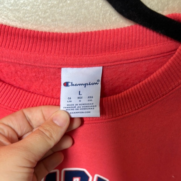 EUC Champion Women's sweatshirt size large - Picture 2 of 8